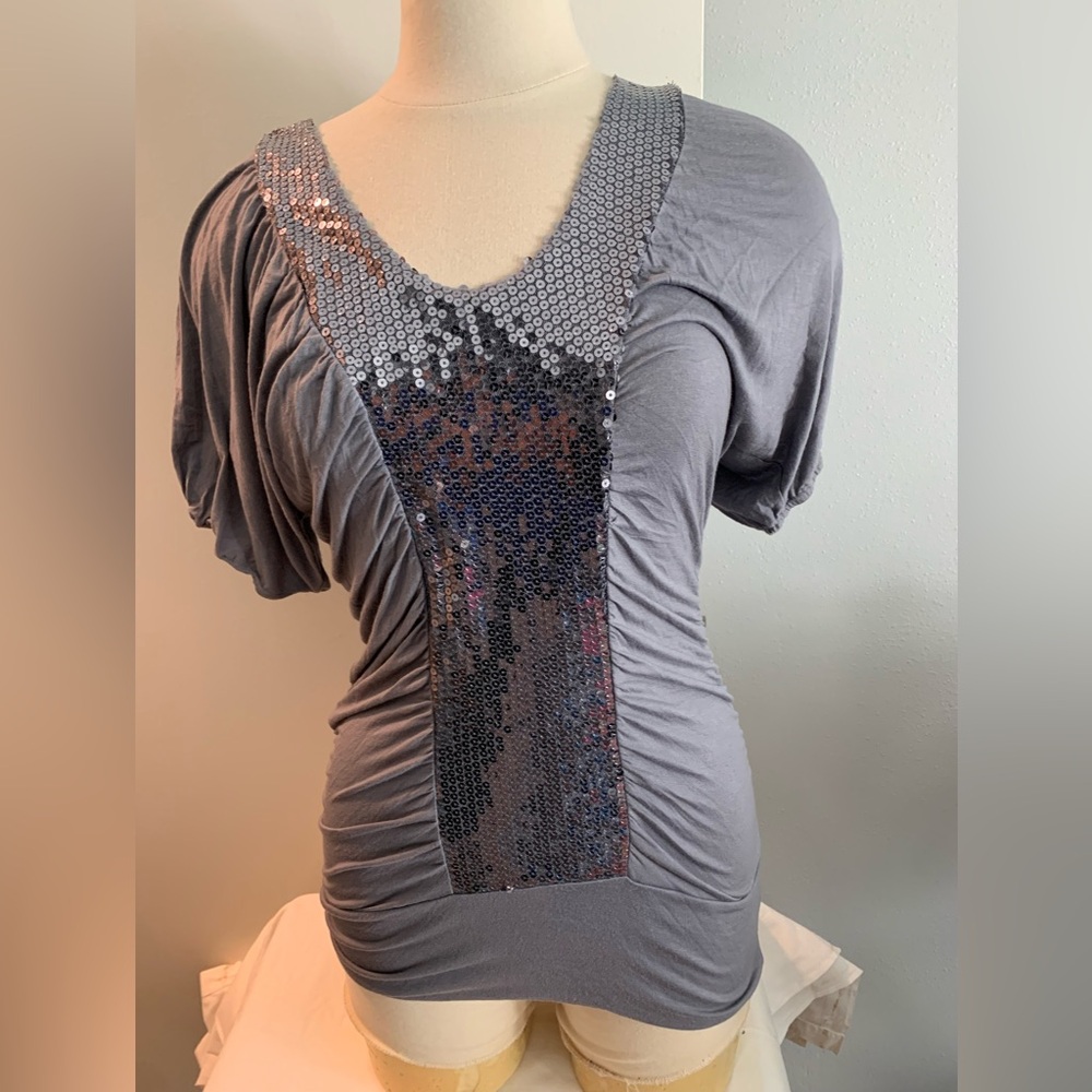 EPIC apparel. Gray Sequin Women's Top. Size L